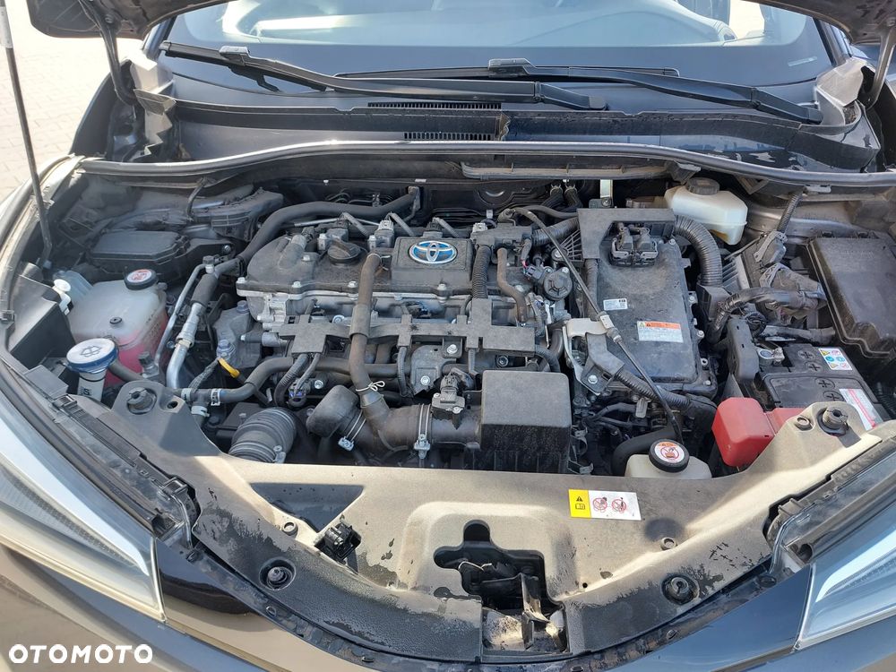 Toyota C-HR 1.8 Hybrid Neon Lime powered by JBL - 27