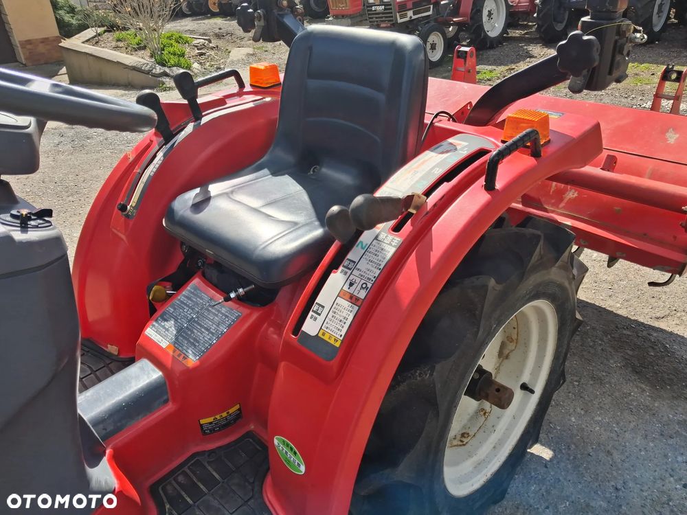 Mitsubishi MMT14   4X4 - 2