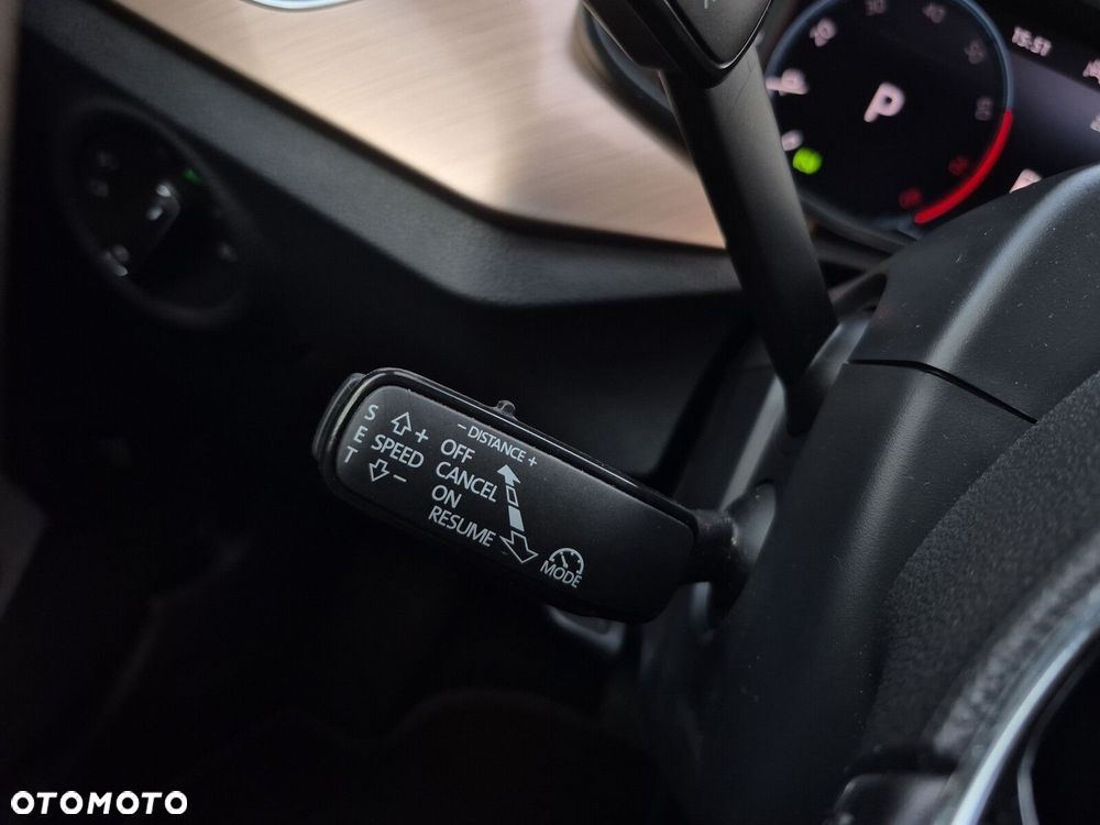 Skoda Kamiq 1.0 TSI Style DSG - 24