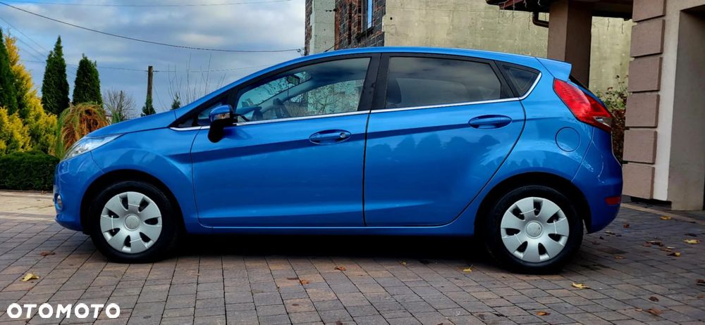 Ford Fiesta 1.25 Titanium EU5 - 6