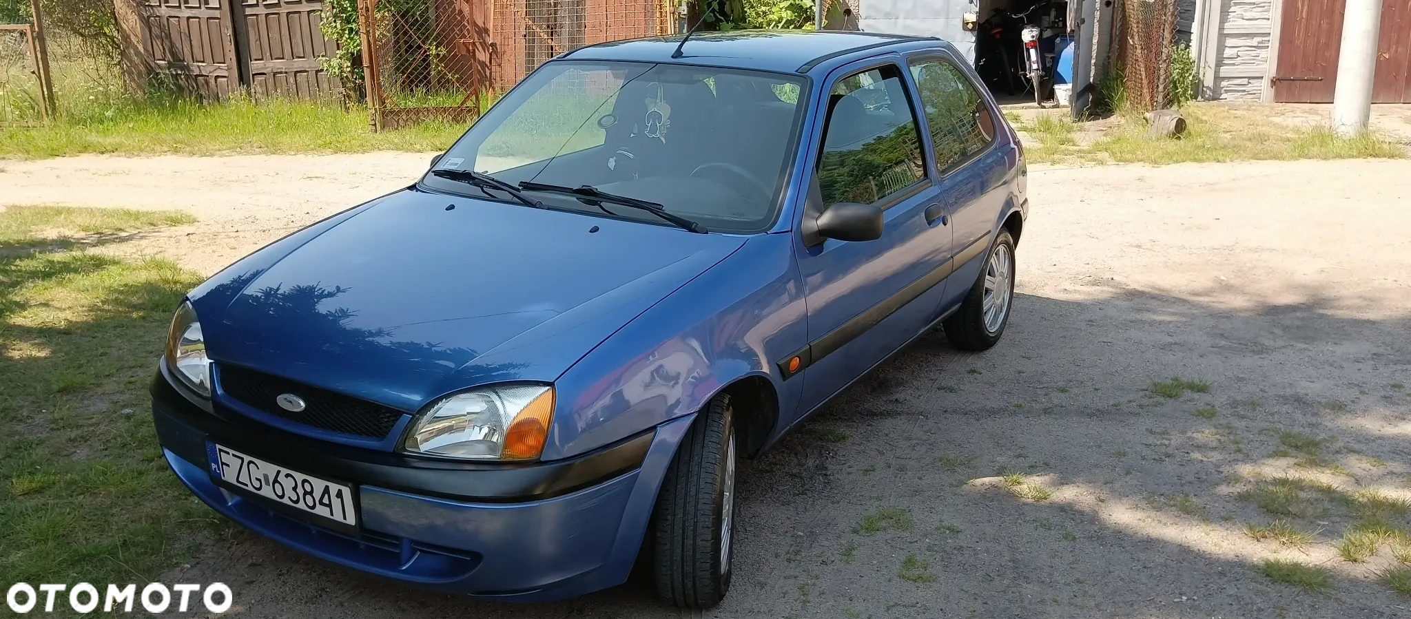 Ford Fiesta - 12