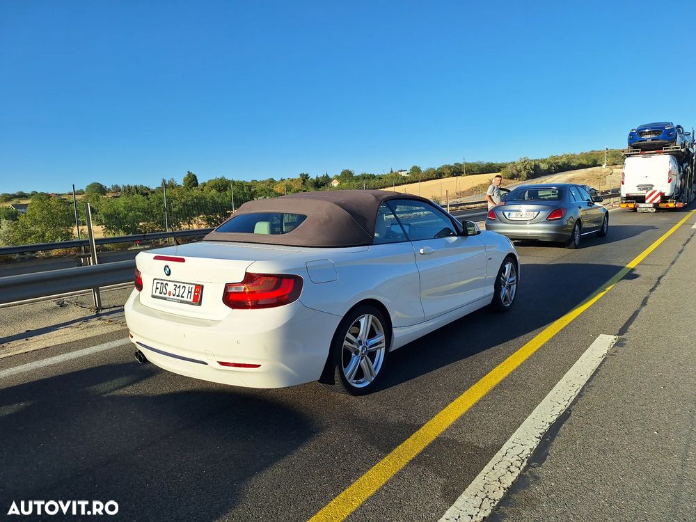BMW Seria 2 220d Sport-Aut. - 39