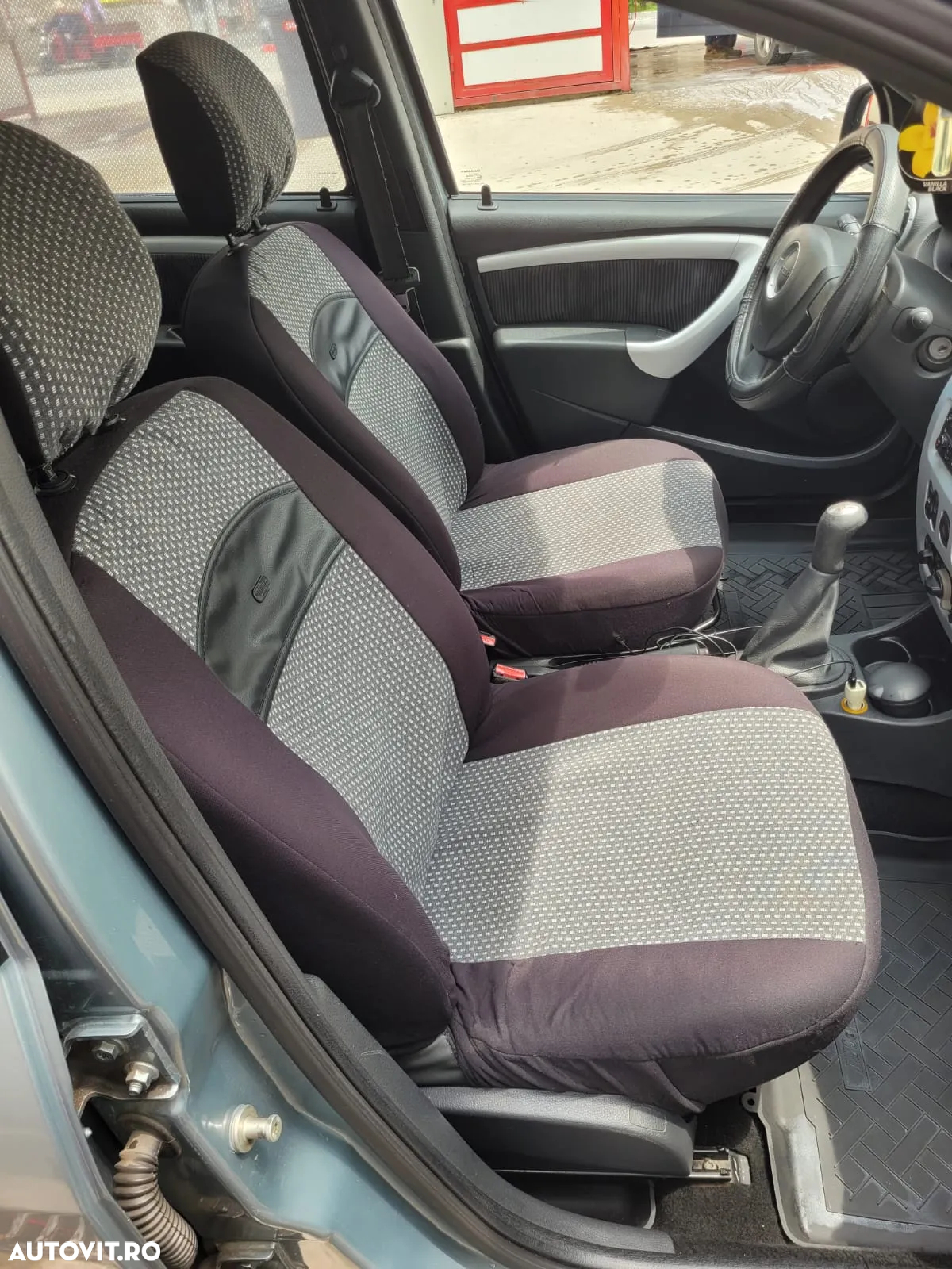 Dacia Logan - 11