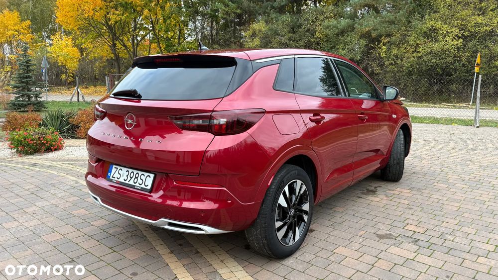 Opel Grandland 1.2 T Business Elegance S&S - 2