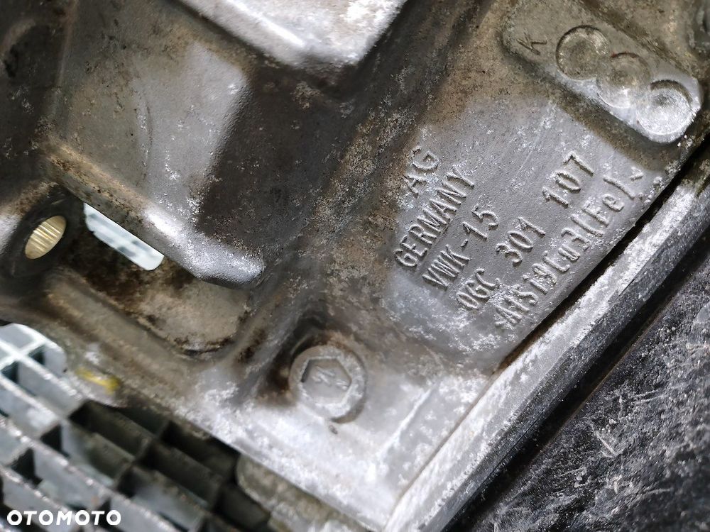 SKRZYNIA BIEGÓW AUTOMAT SKODA OCTAVIA IV VEC 2.0 TSI - 2