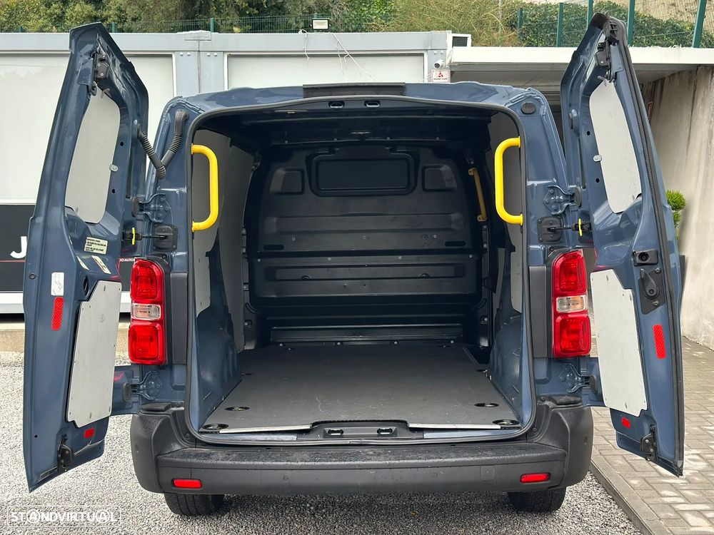 Opel Vivaro 1.5 - 8