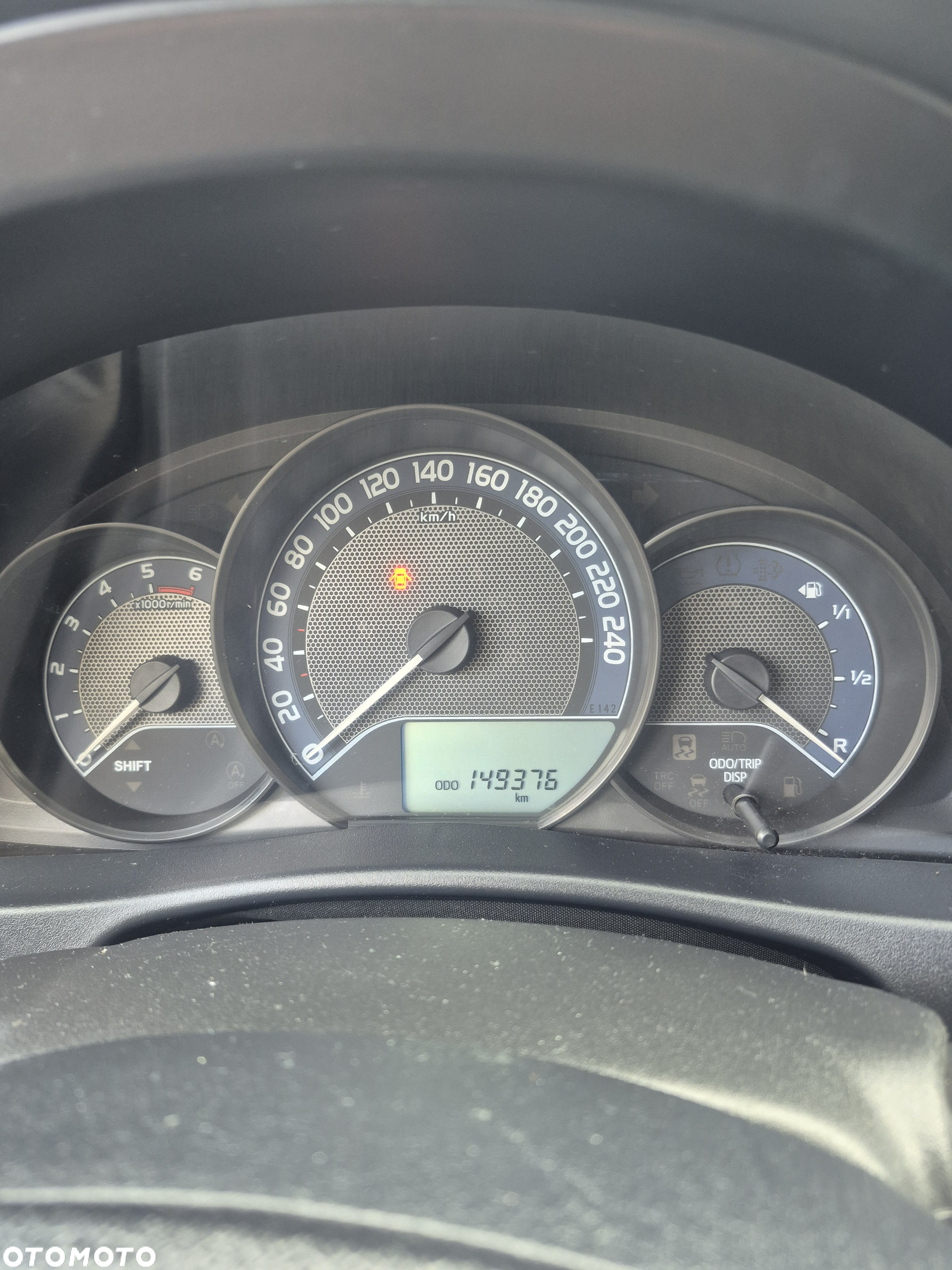 Toyota Auris 1.4 D-4D Premium - 17