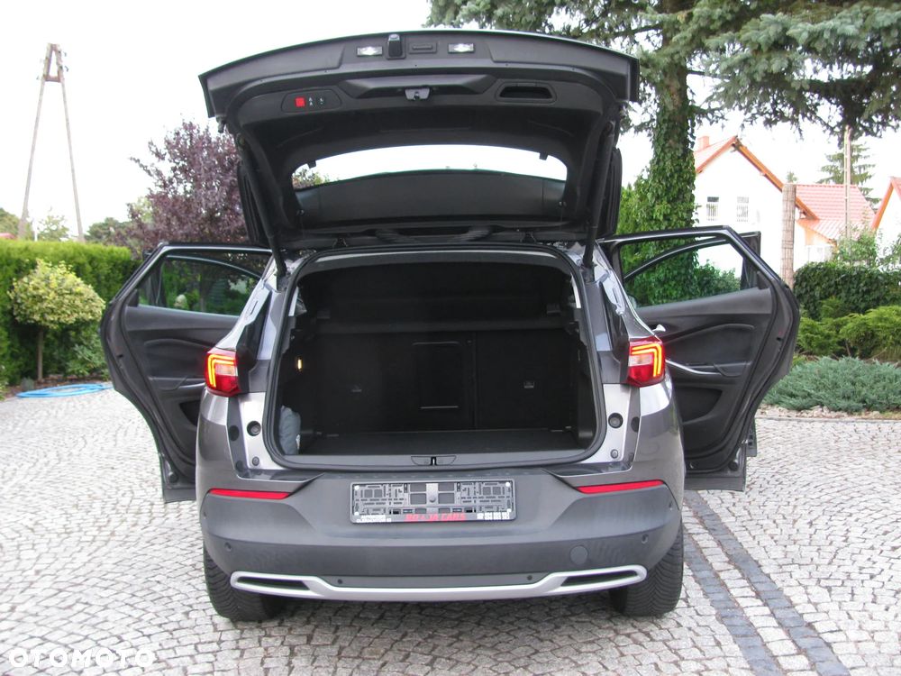 Opel Grandland X 1.2 Start/Stop Business Edition - 13