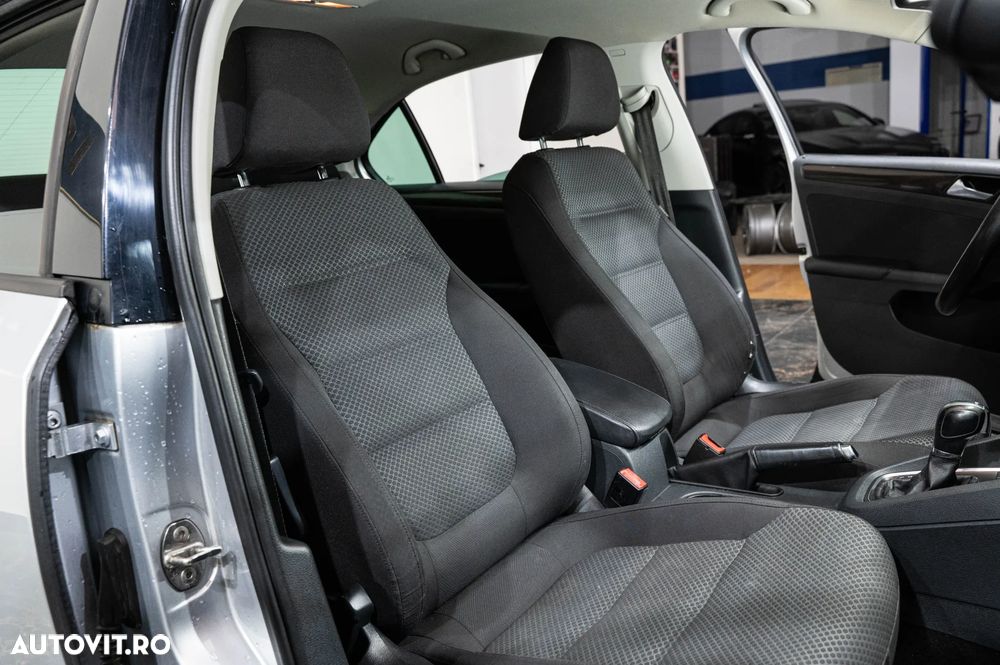 Volkswagen Jetta 2.0 TDI DSG BlueMotion Technologie - 7