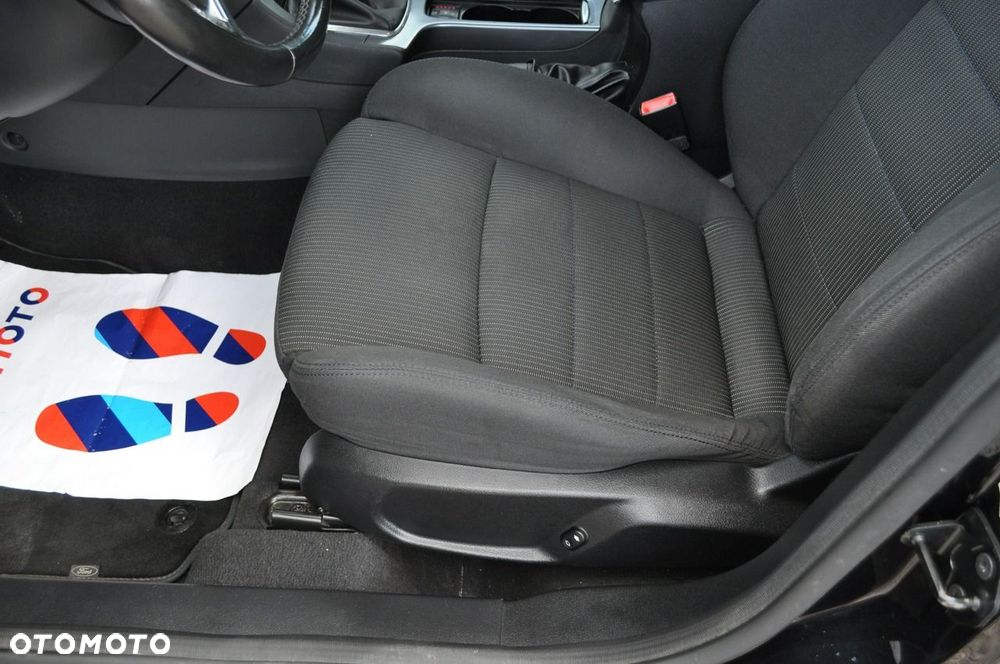 Ford Mondeo 2.0 Titanium - 23
