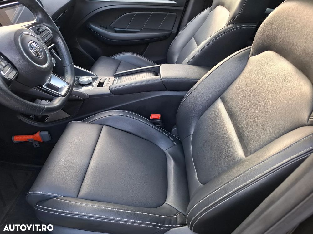 MG ZS EV Standard Luxury - 34