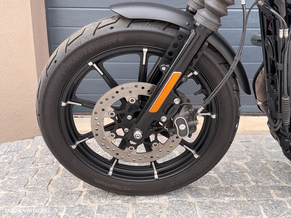 Harley-Davidson XL XL 883N IRON - 15