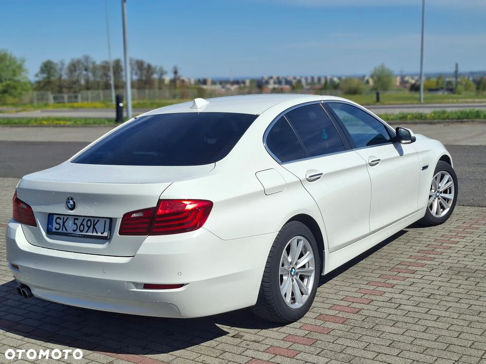 BMW Seria 5 518d - 8