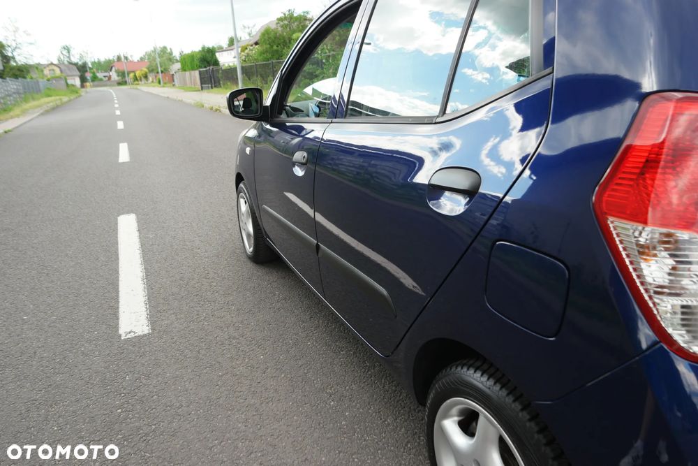 Hyundai i10 - 10