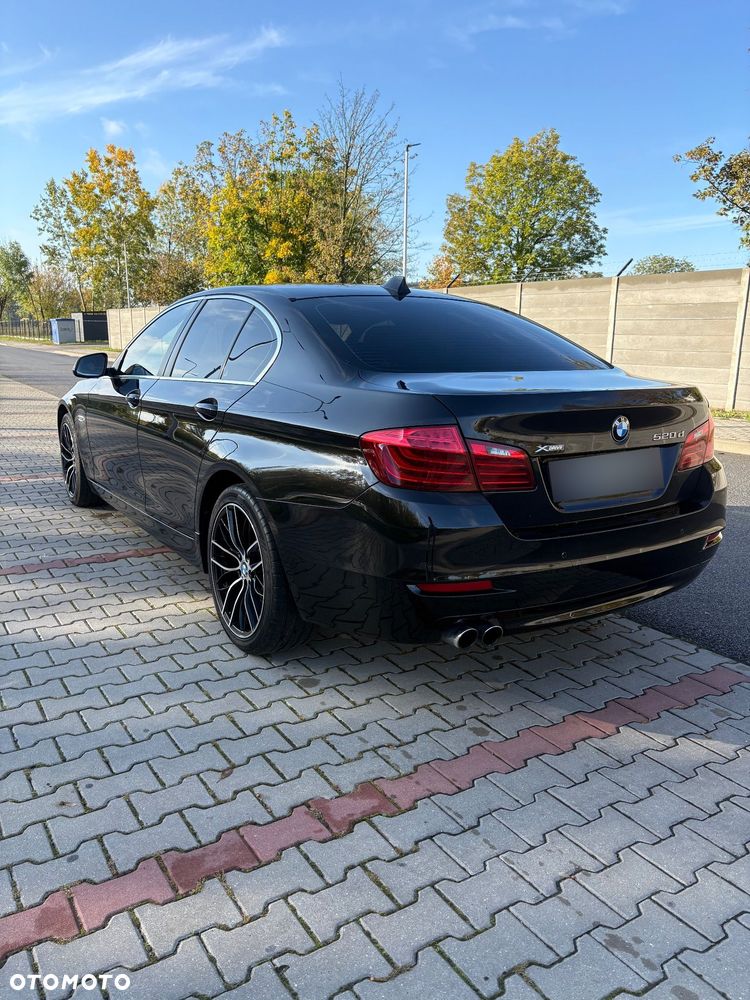 BMW Seria 5 2015 photo 4