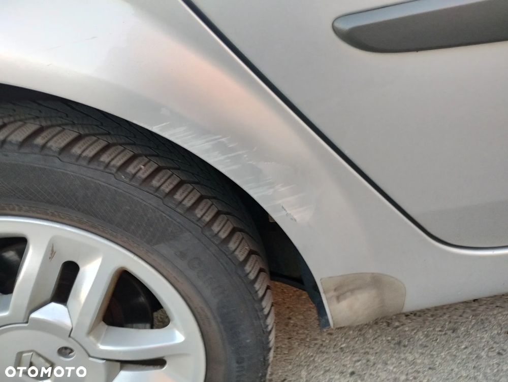 Renault Scenic 1.6 16V Authentique Privilege - 25