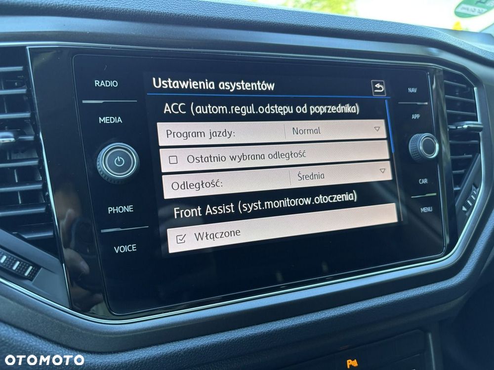 Volkswagen T-Roc 1.0 TSI OPF Style - 35