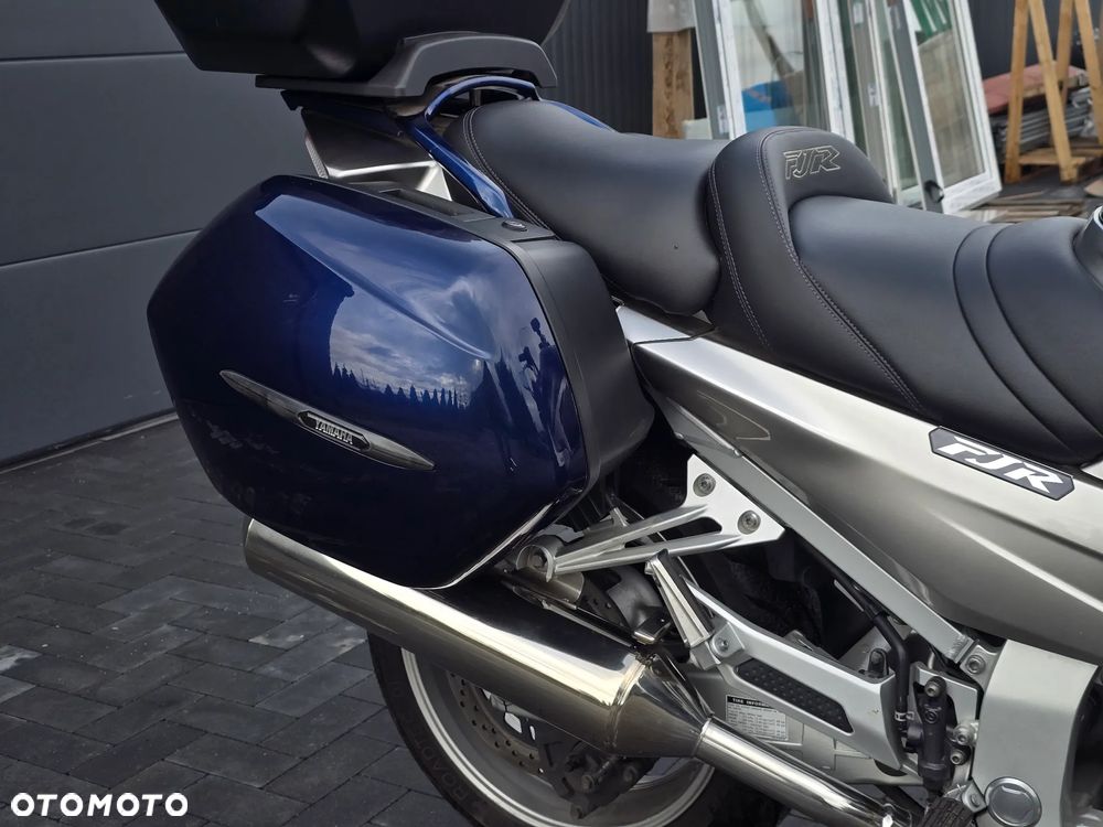 Yamaha FJR - 6
