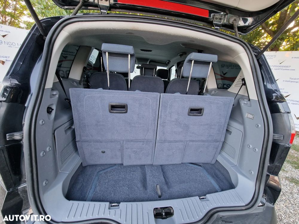 Ford S-Max 2.0 TDCi Trend - 15