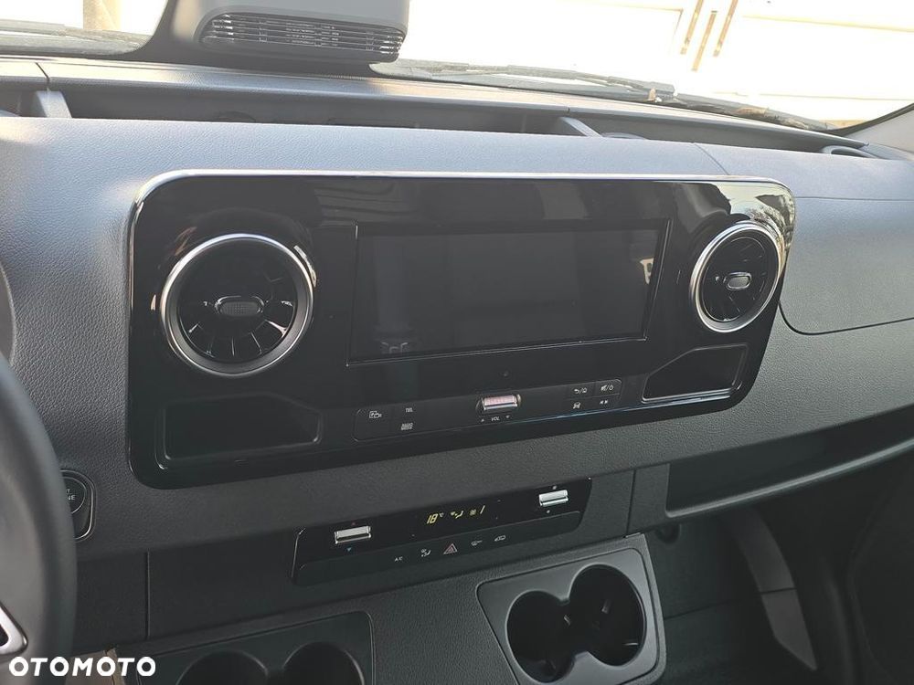 Mercedes-Benz Sprinter 317 CDI Long PRO 9G-Tronic - 15