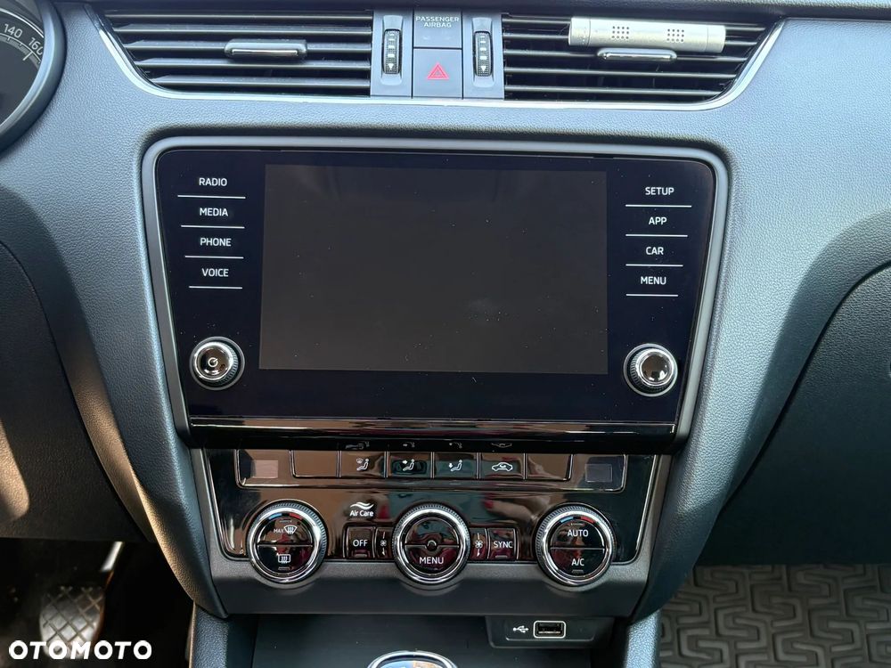 Skoda Octavia 1.5 TSI ACT Ambition - 8