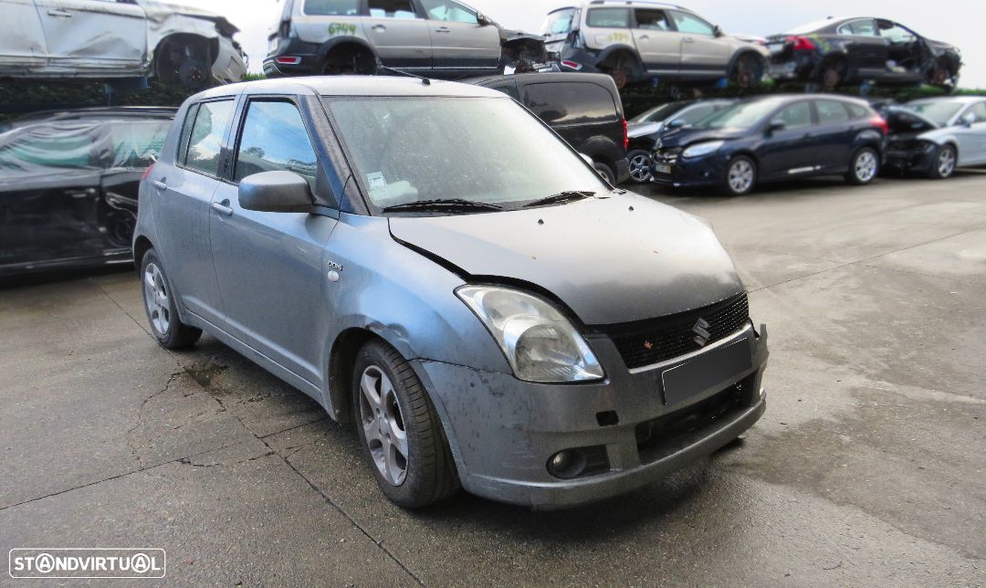 Suzuki Swift 1.3 DDIS 2006 - Peças Usadas (7681) - 1