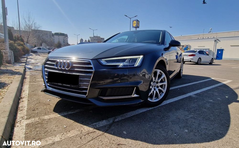 Audi A4 2.0 35 TFSI S tronic MHEV Advanced - 16