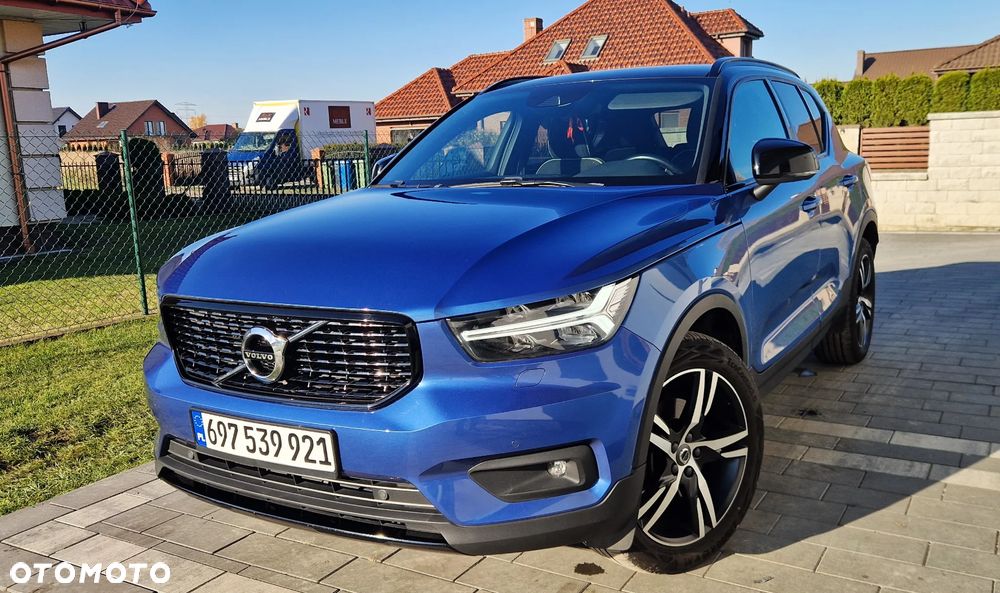 Volvo XC 40 D4 AWD Geartronic R-Design - 33