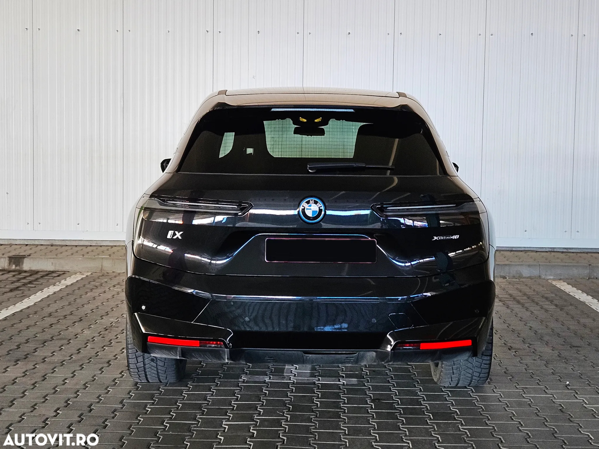 BMW iX xDrive40 - 15