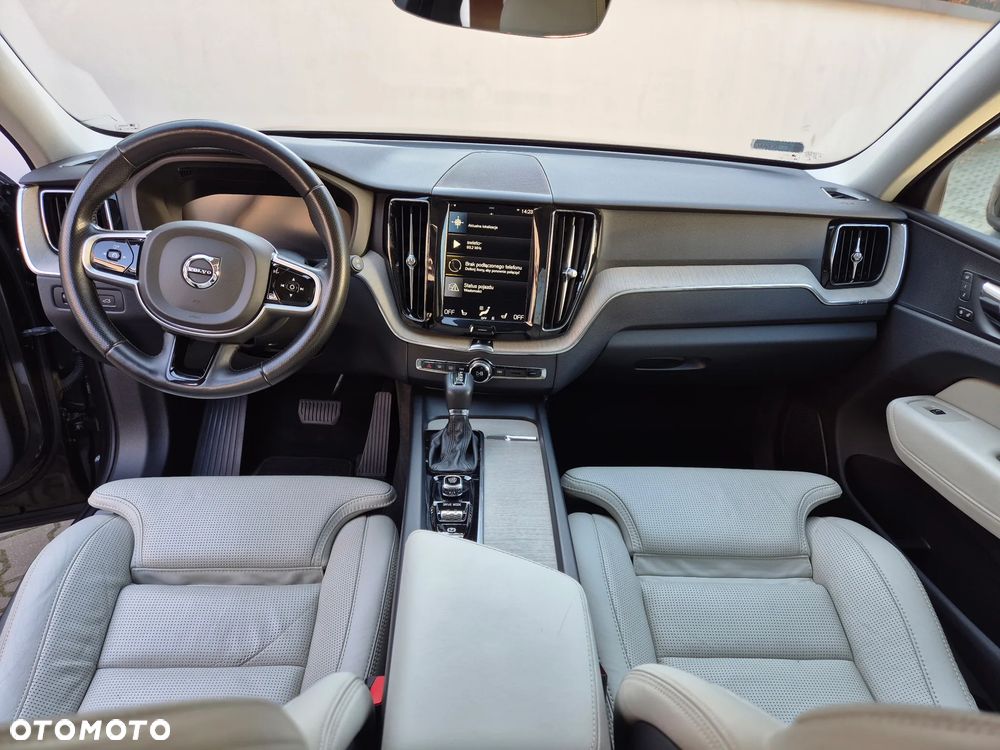 Volvo XC 60 D5 AWD Inscription - 15