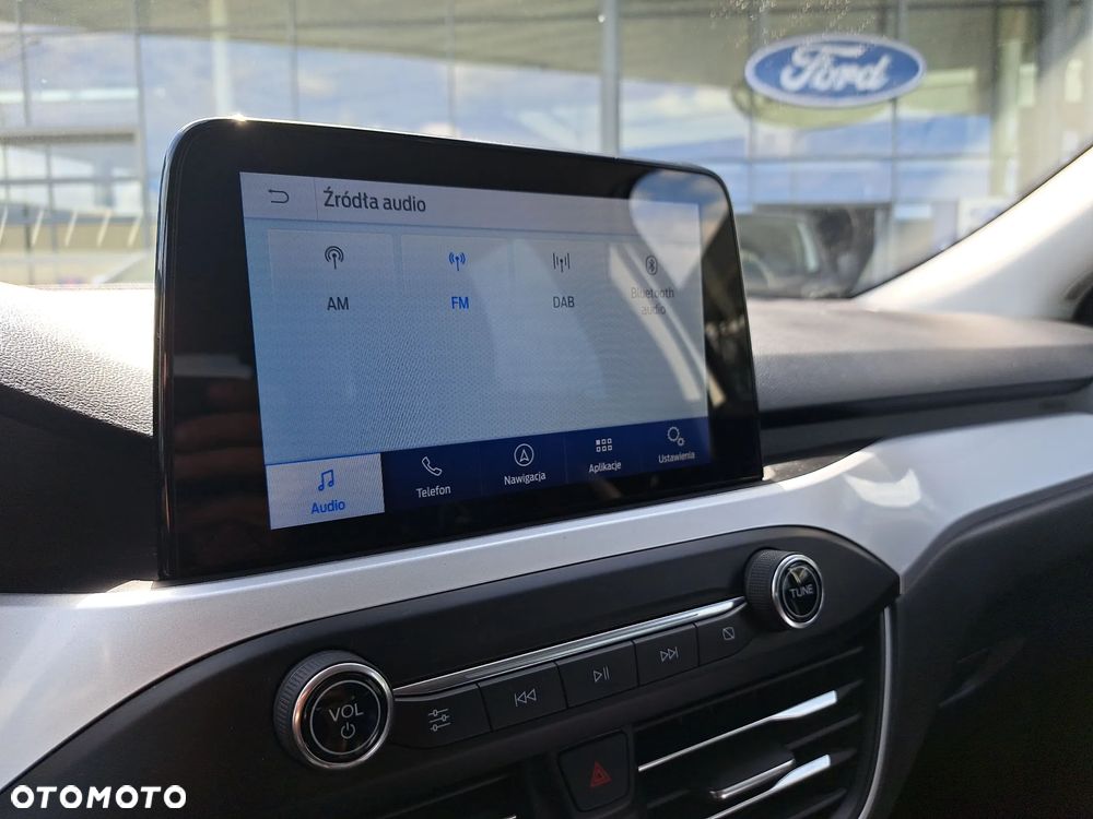 Ford Focus 1.0 EcoBoost Titanium Business - 25