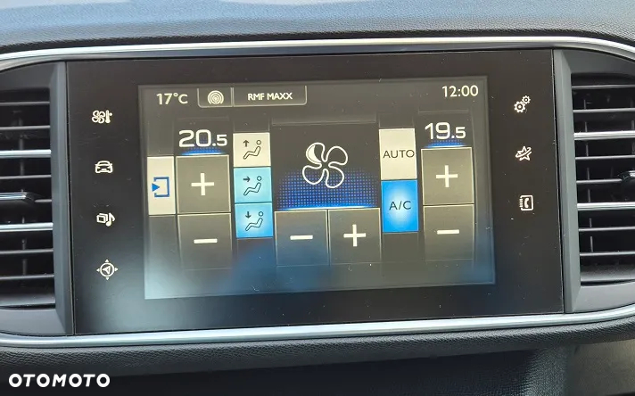 Peugeot 308 - 8