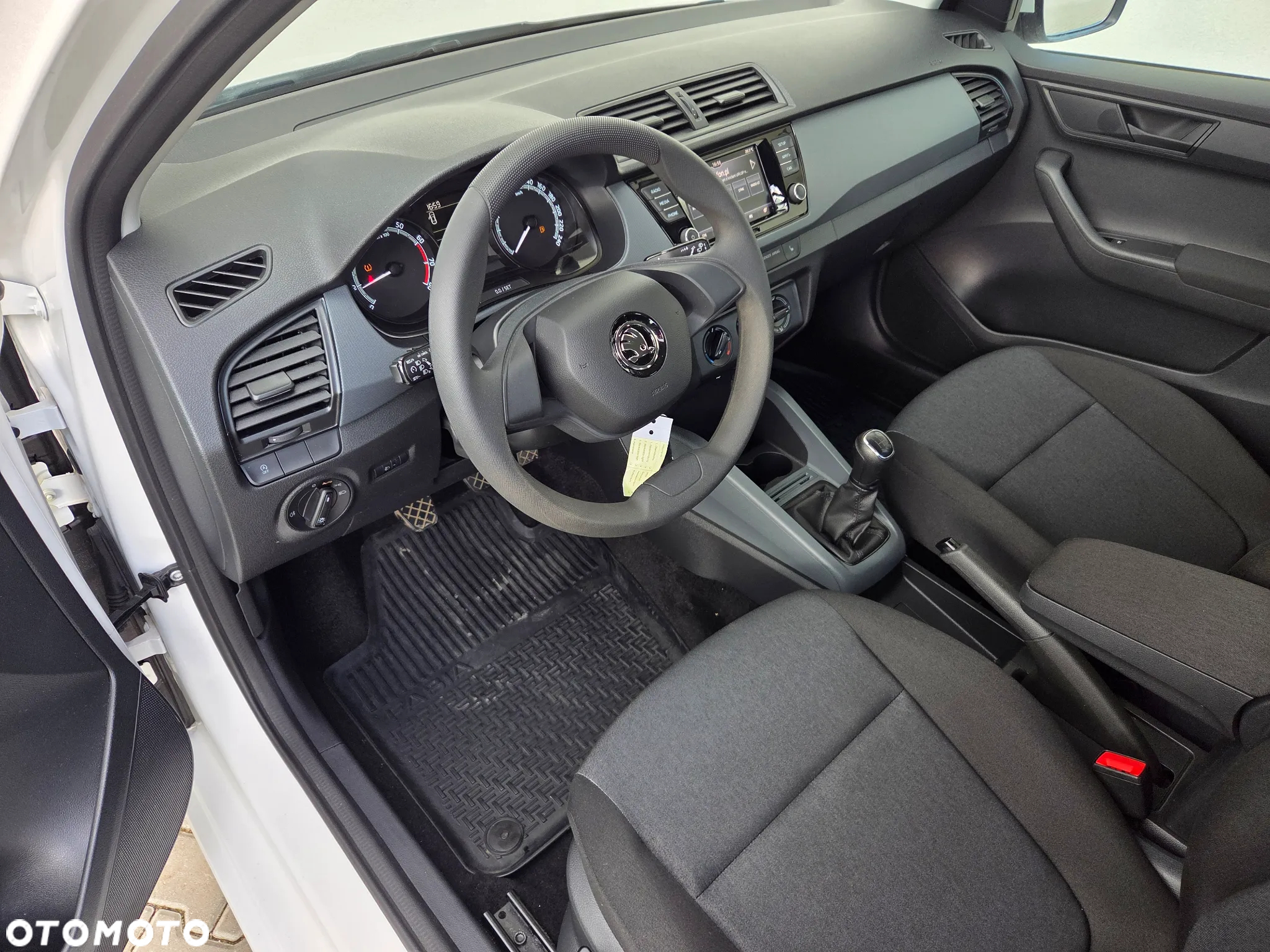 Skoda Fabia - 7