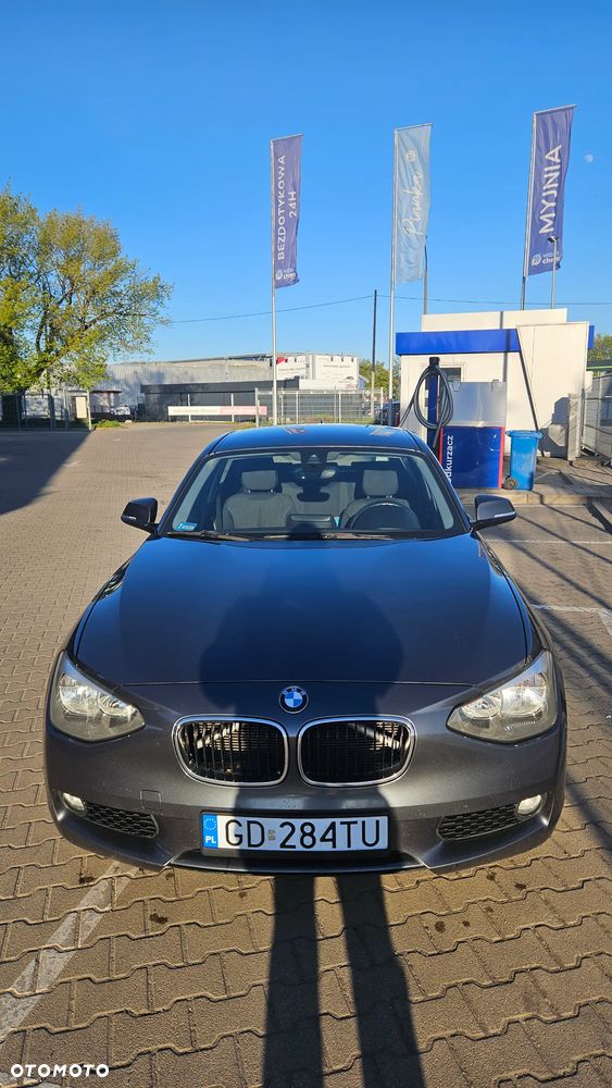 BMW Seria 1 118d DPF - 9