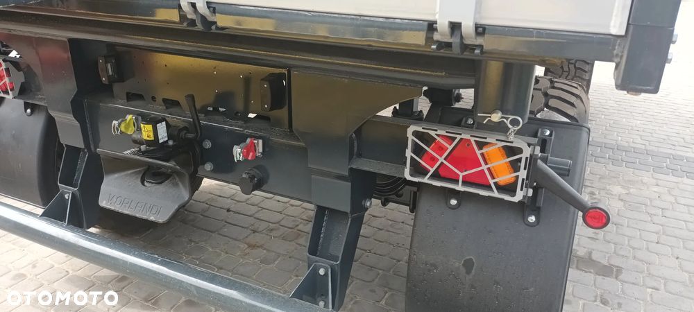 Inny CARGO D140P - 3