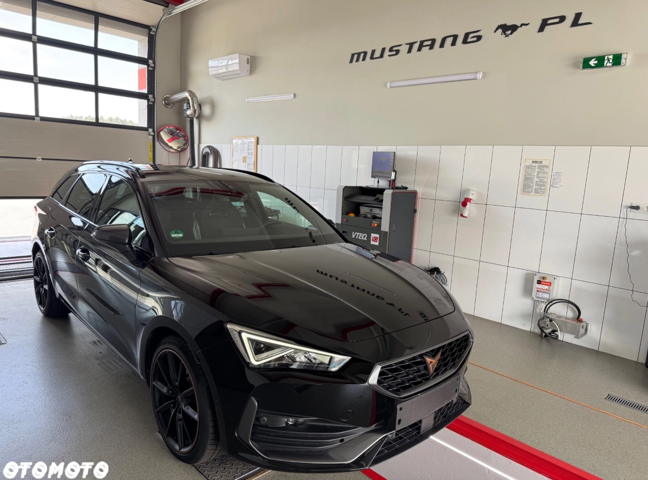 Cupra Leon 1.4 e-Hybrid PHEV DSG - 2