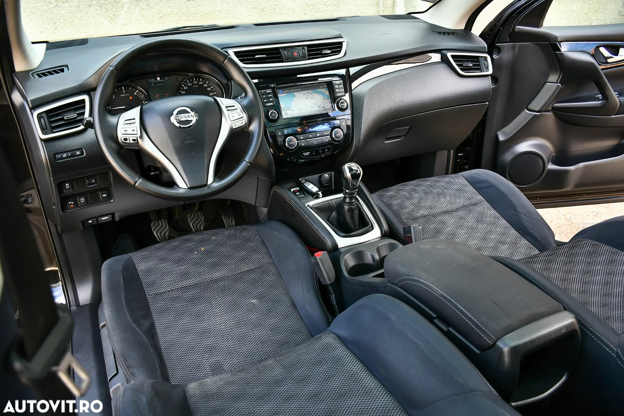 Nissan Qashqai 1.5 DCI Start/Stop N-Connecta - 14