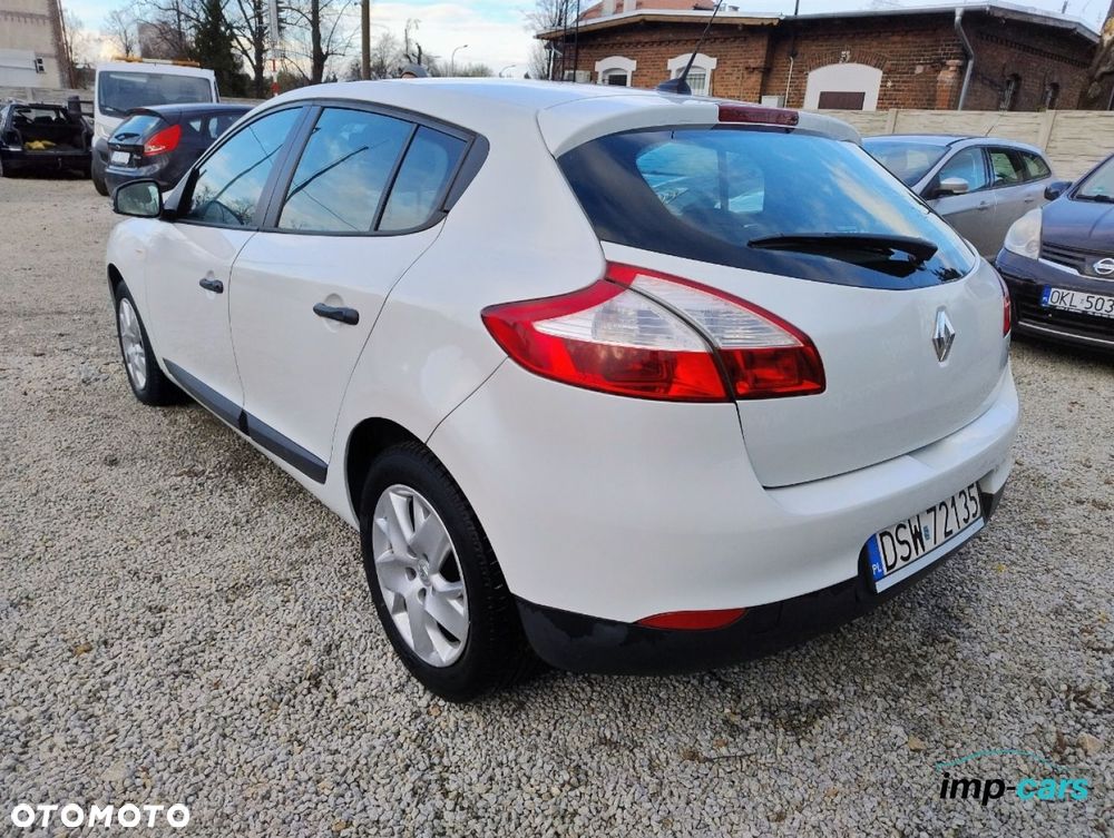 Renault Megane - 11