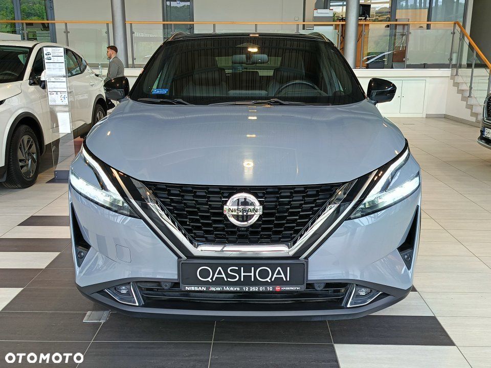 Nissan Qashqai - 2