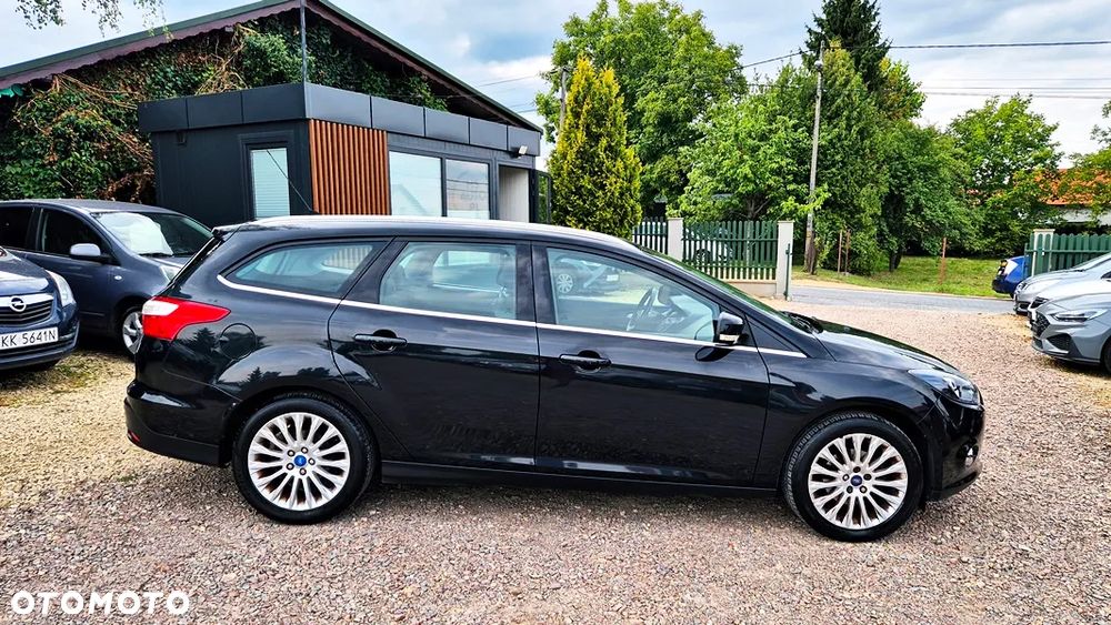 Ford Focus 1.6 Titanium - 9