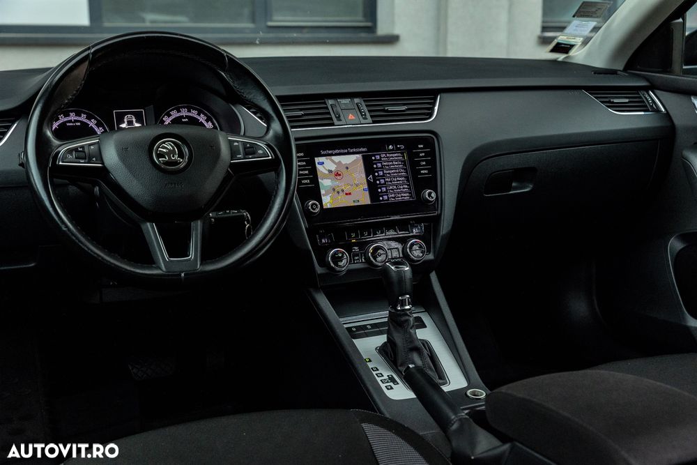 Skoda Octavia 2.0 TDI (Green tec) DSG Joy - 27