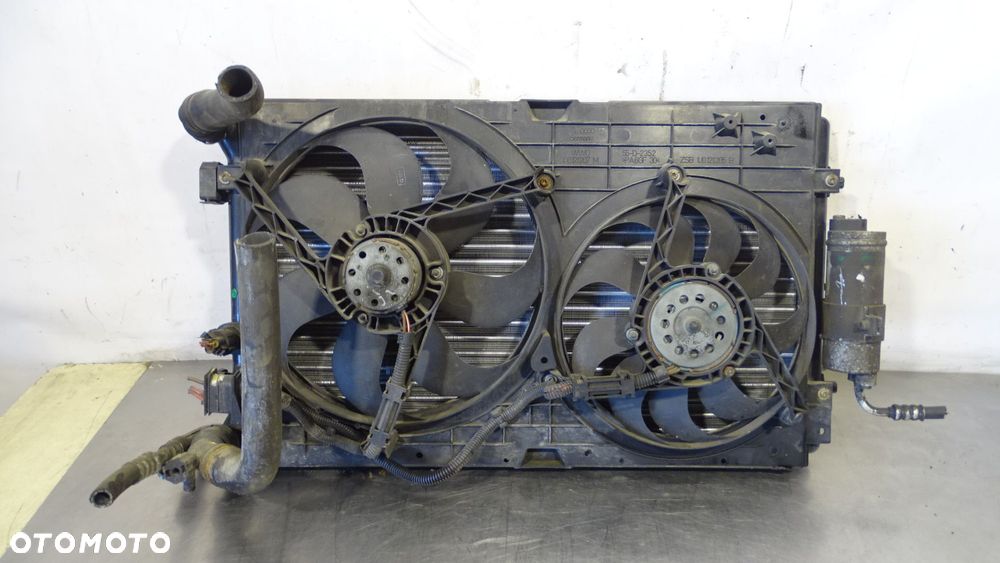 ZESTAW CHŁODNIC VOLKSWAGEN GOLF IV 1.4 1J0121205B - 1