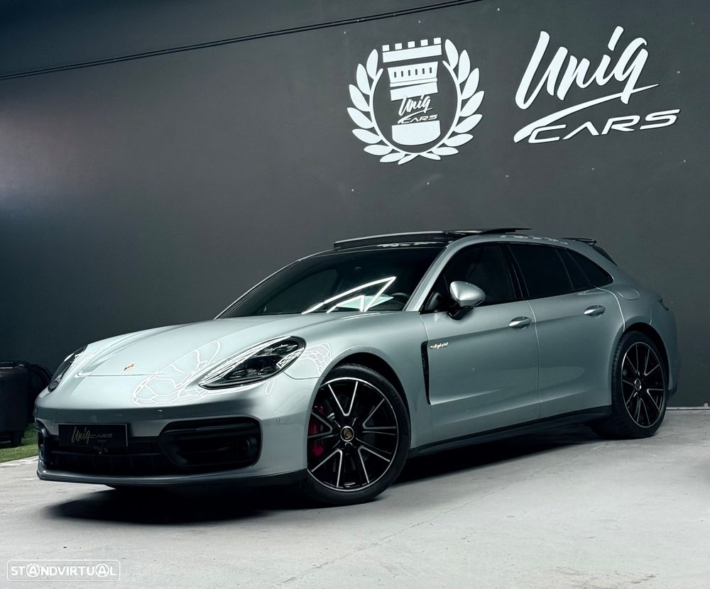 Porsche Panamera Sport Turismo 4S E-Hybrid - 2