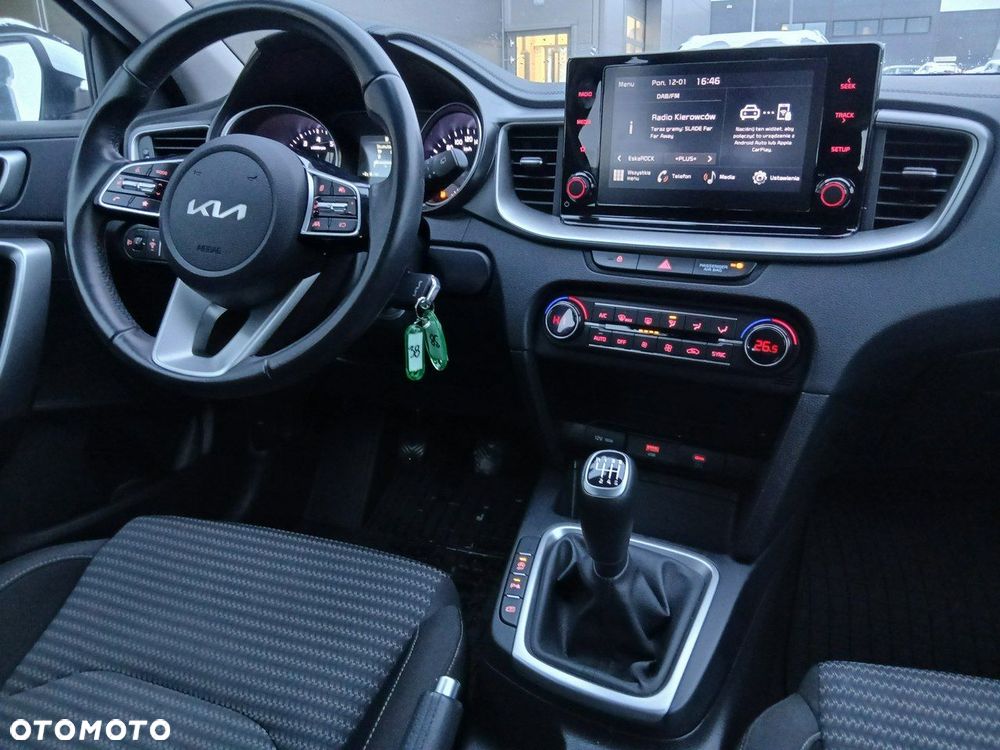 Kia Ceed 1.5 T-GDI M - 20