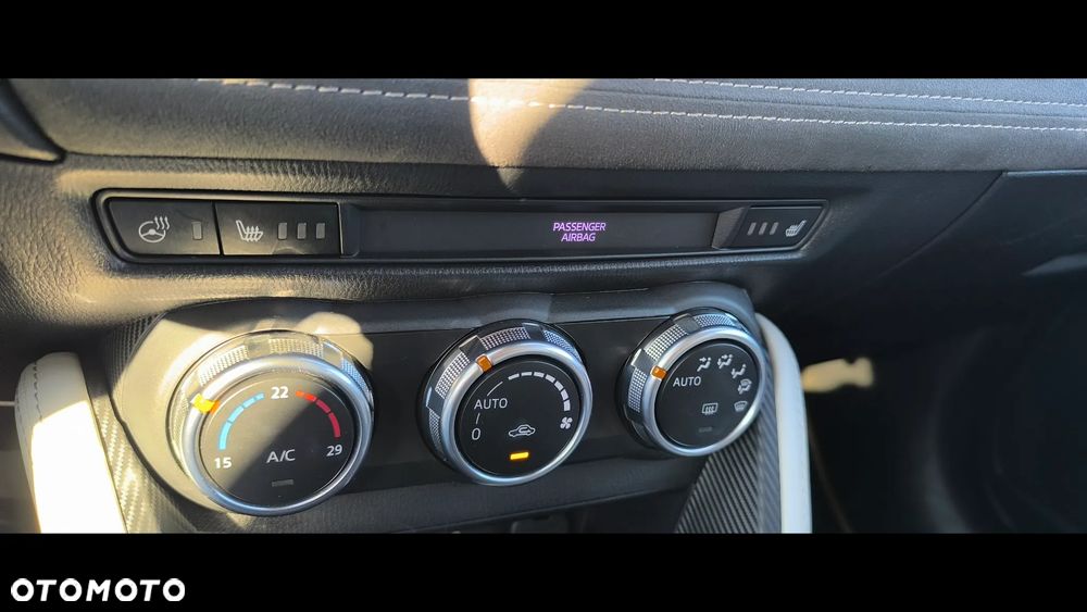 Mazda 2 - 12