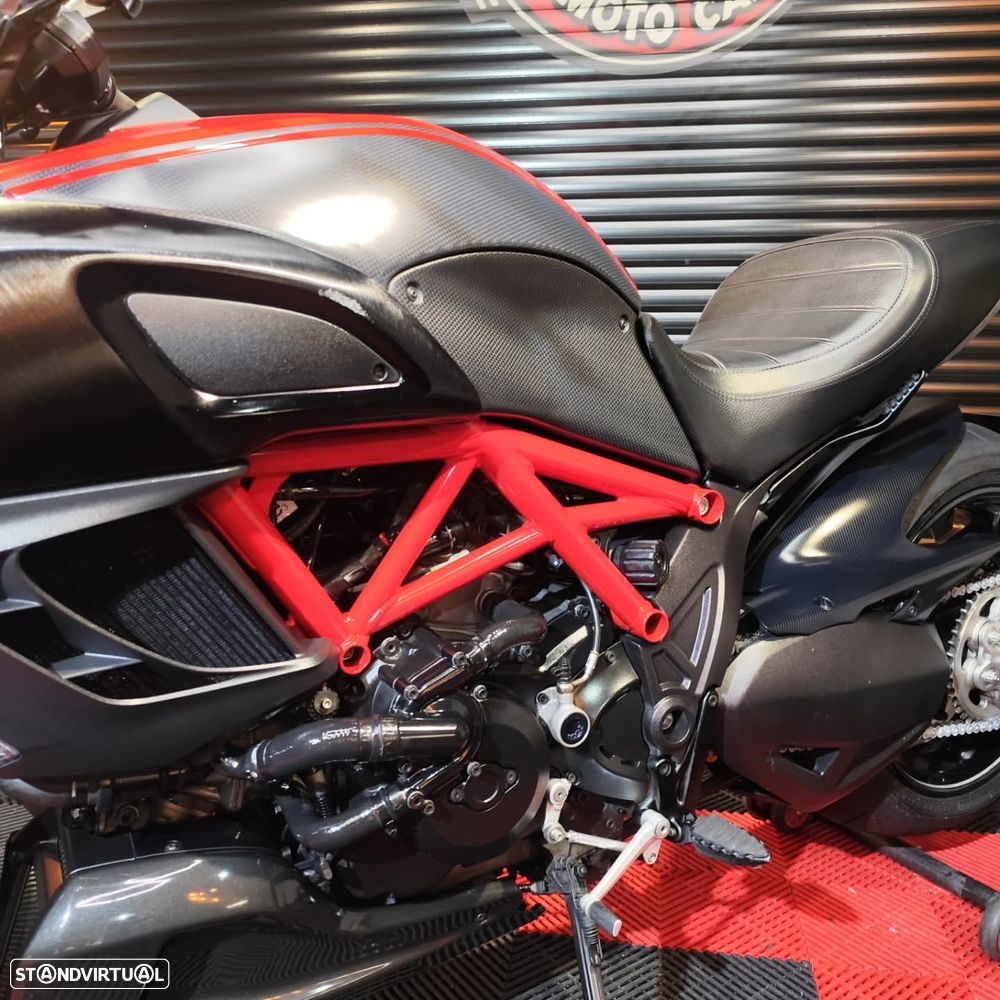 Ducati Diavel Red Carbon - 3