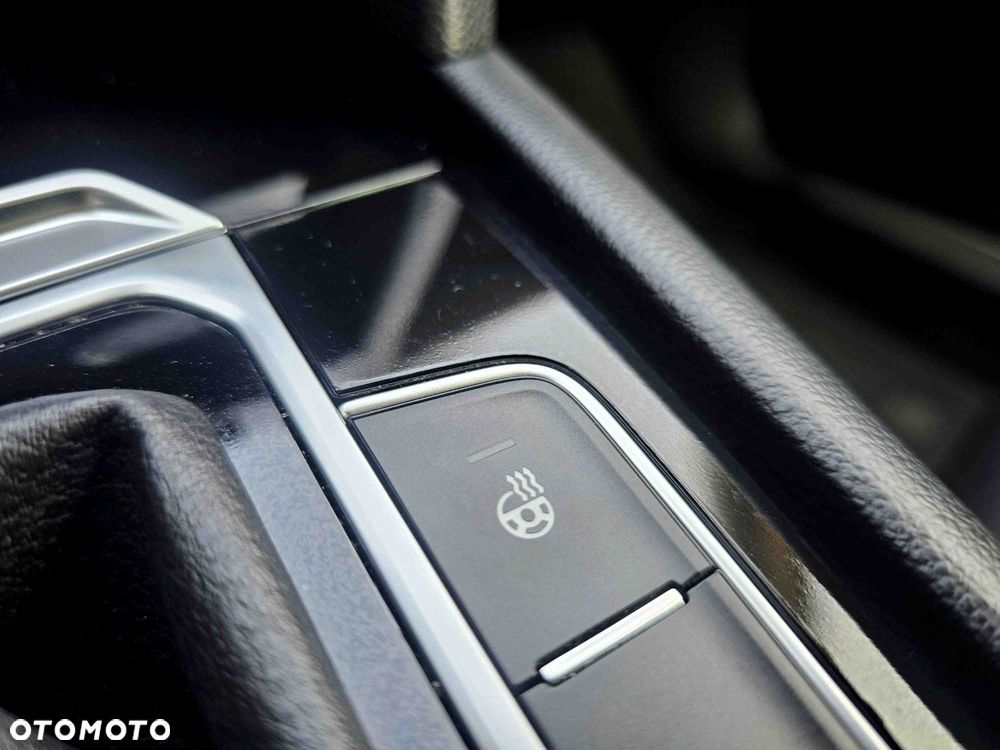 Volkswagen Passat Variant 2.0 TDI SCR 4Motion DSG (BMT) Highline - 30
