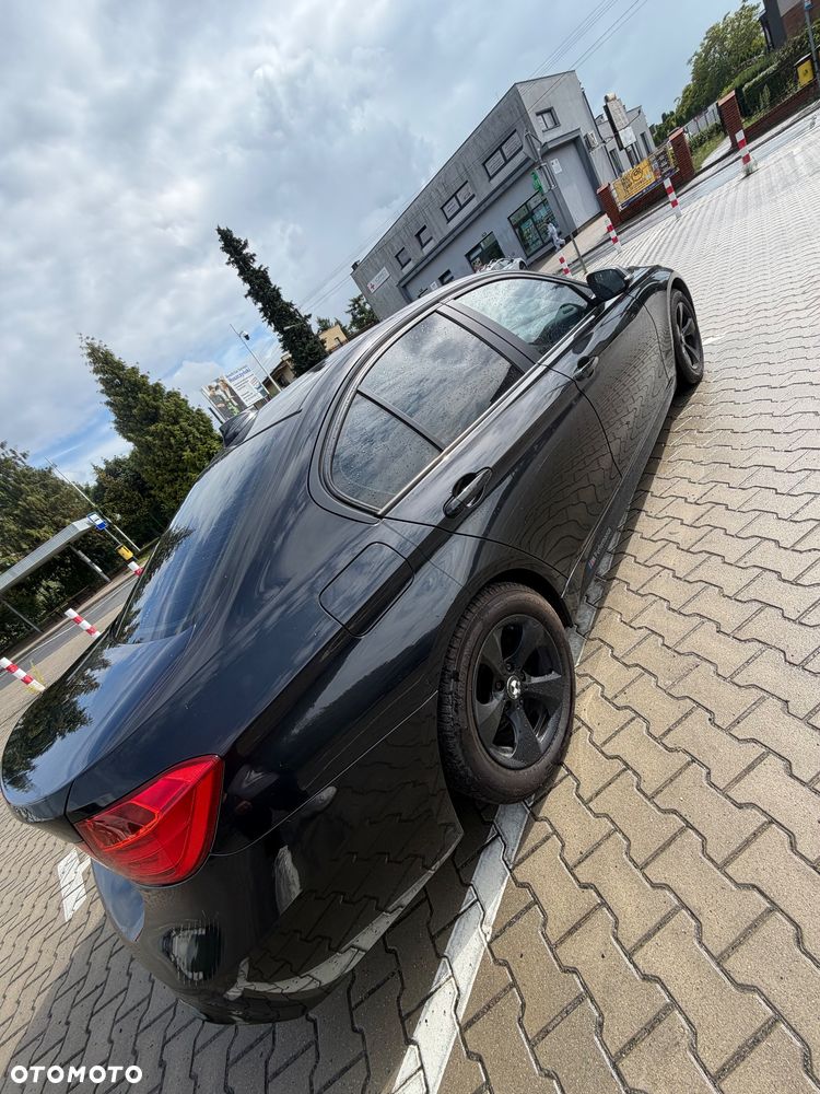 BMW Seria 3 320d Eff.Dynamics Advantage - 31