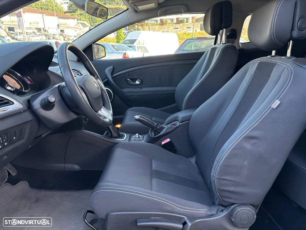 Renault Mégane Coupe 1.5 dCi Dynamique - 6