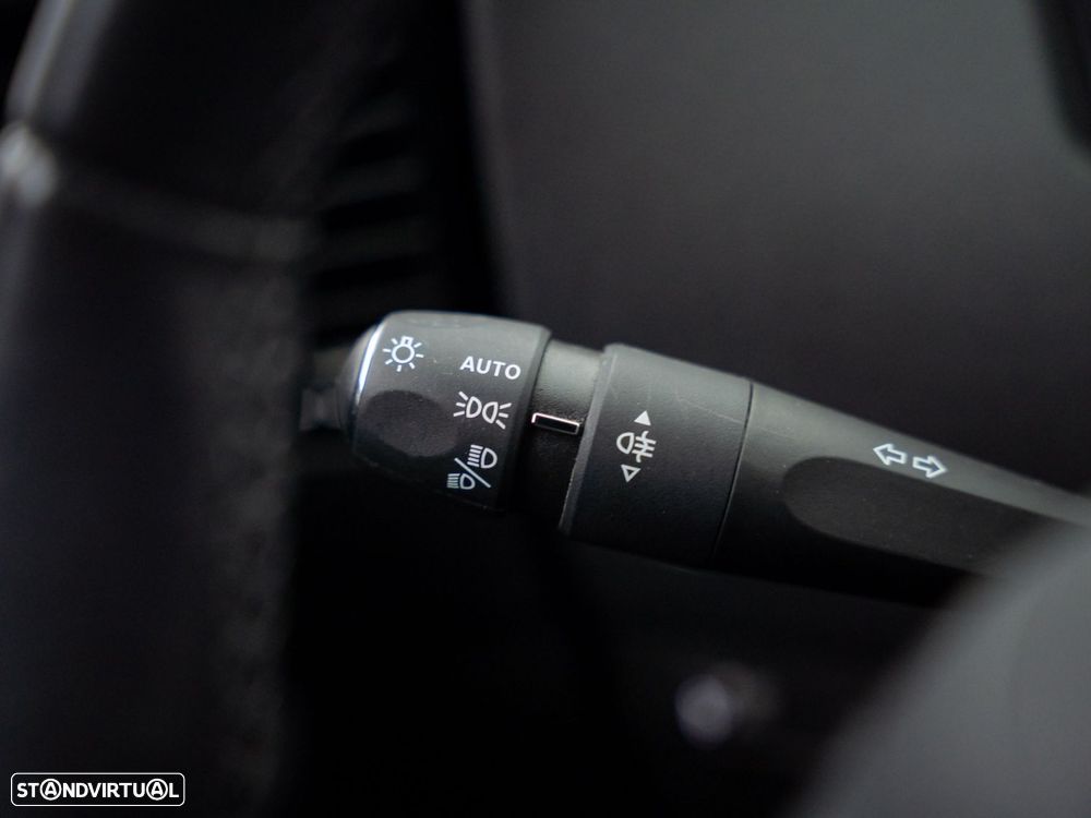 DS DS4 1.5 BlueHDi Bastille + EAT8 - 19